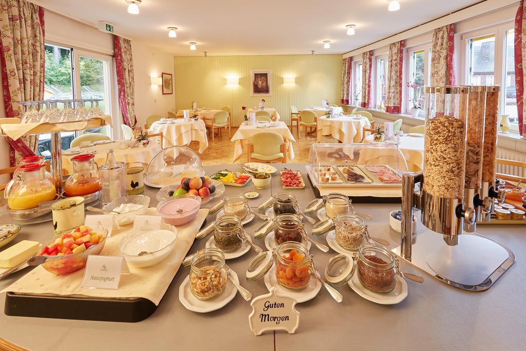 Ferien Residenz Bergfried Hotel Hinterzarten Luaran gambar